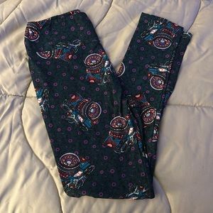 NWOT lularoe camera leggings OS